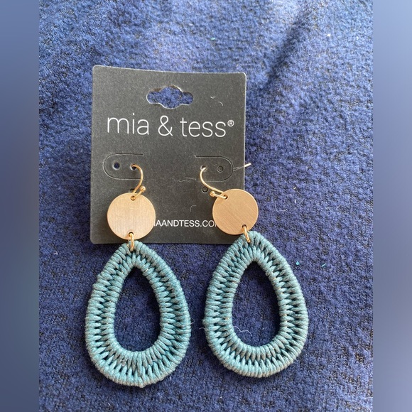 Mia & Tess turquoise earrings - Picture 2 of 5